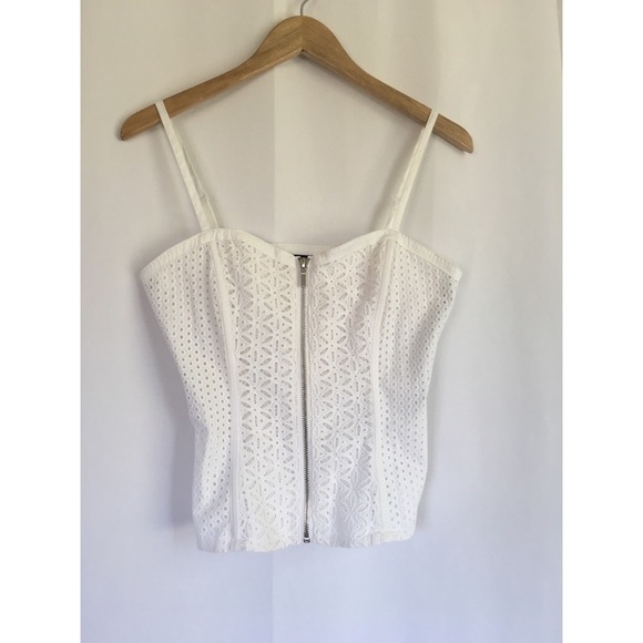 Forever 21 Tops - Forever 22 Woven Spaghetti Strap Top